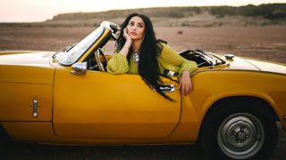 الفنانة المغربية «إينيز» تكشف عن أغنيتها الجديدة «ماشي عادي»