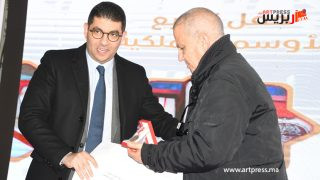 تكريم محمد بنسعيد: توشيح بوسام ملكي واحتفاء برمز ثقافي وموسوعة شفشاون