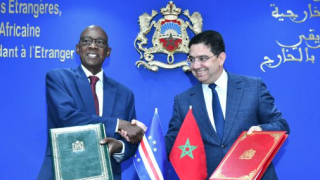 وزير خارجية جمهورية الرأس الأخضر يجدد تأكيد التزام بلاده بتوطيد العلاقات مع المغرب وتطوير شراكة استراتيجية