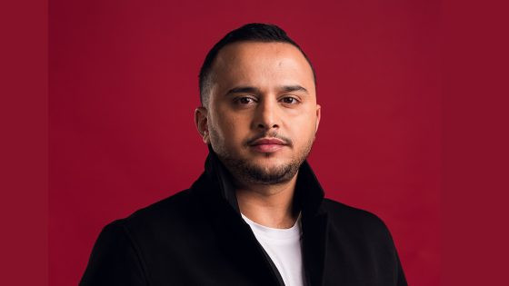 عزيز صالح يستعد لطرح أول أعماله المصورة “تراكمات” خلال عيد الفطر